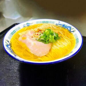 豊潤伊勢海老と高級タカアシガニ熟成醤油ラーメン